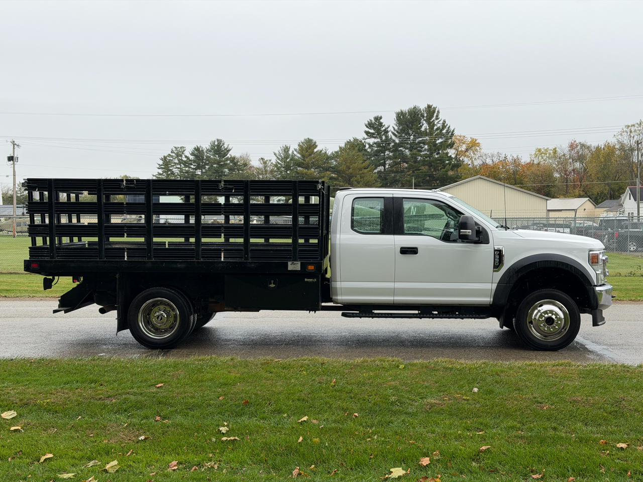 Ford F-550 SuperCab DRW 4WD 2022