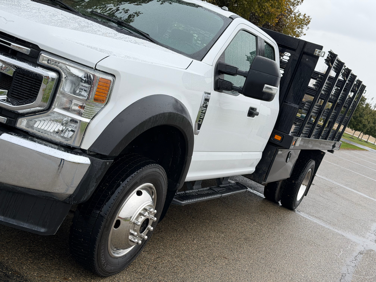Ford F-550 SuperCab DRW 4WD 2022