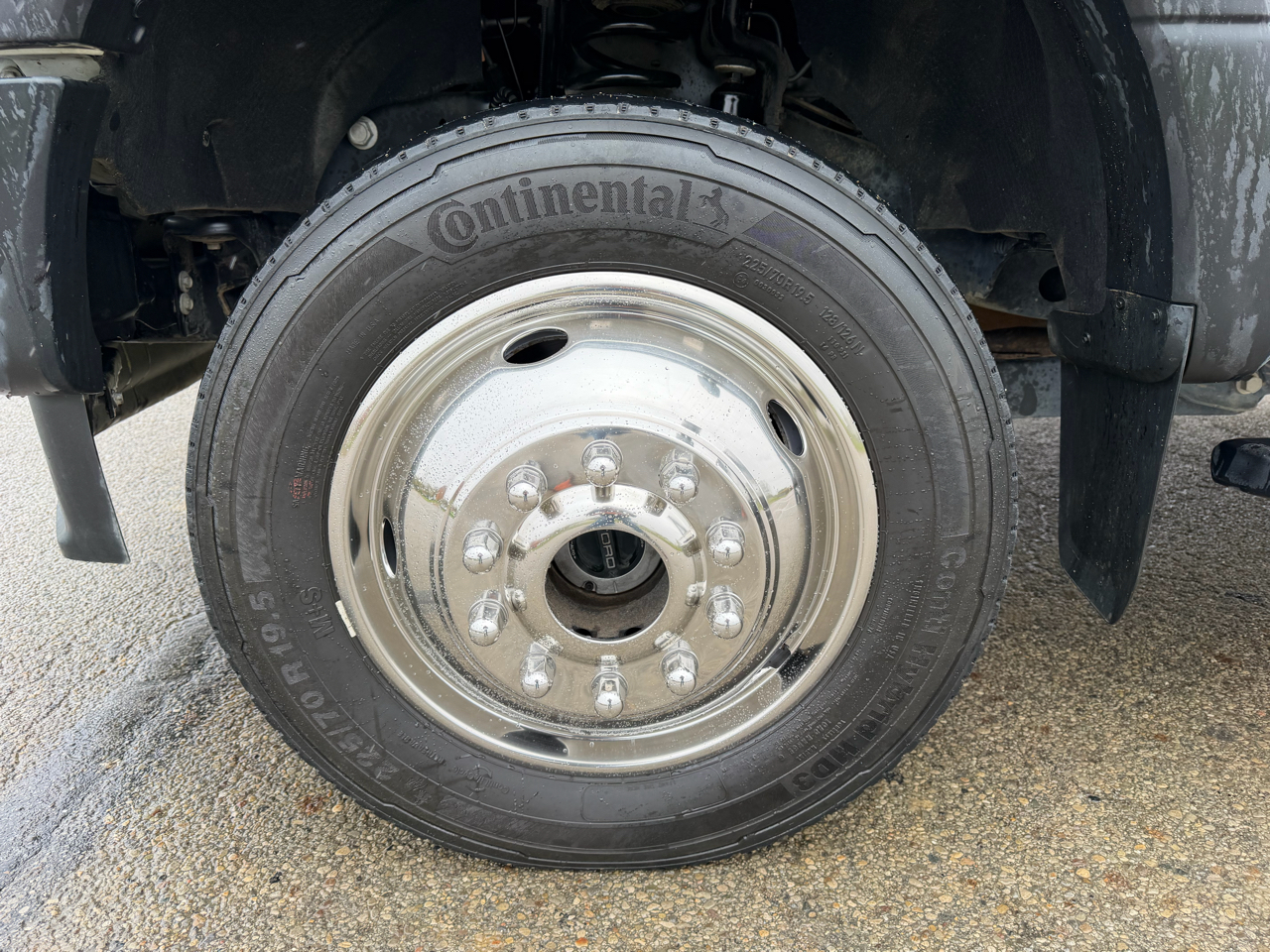 Ford F-550 SuperCab DRW 4WD 2022