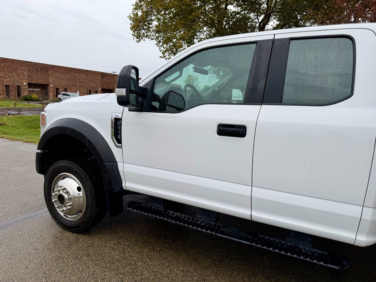 Ford F-550 SuperCab DRW 4WD 2022