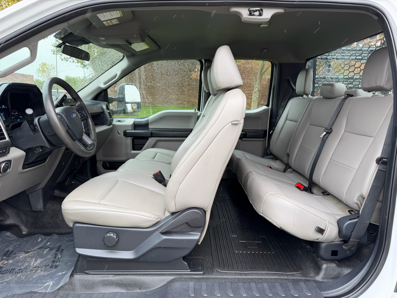 Ford F-550 SuperCab DRW 4WD 2022