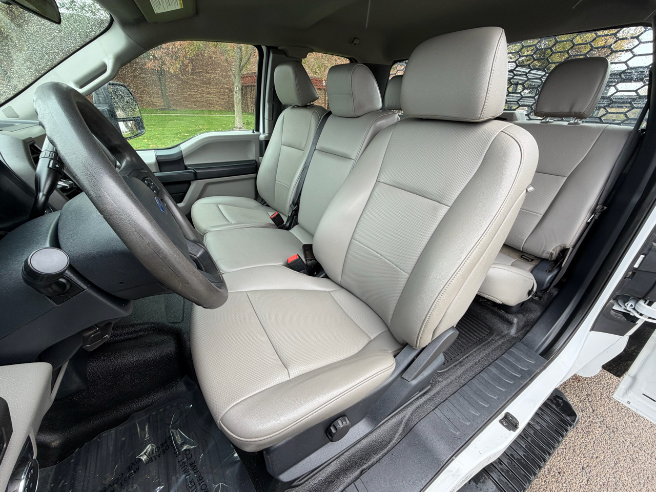 Ford F-550 SuperCab DRW 4WD 2022