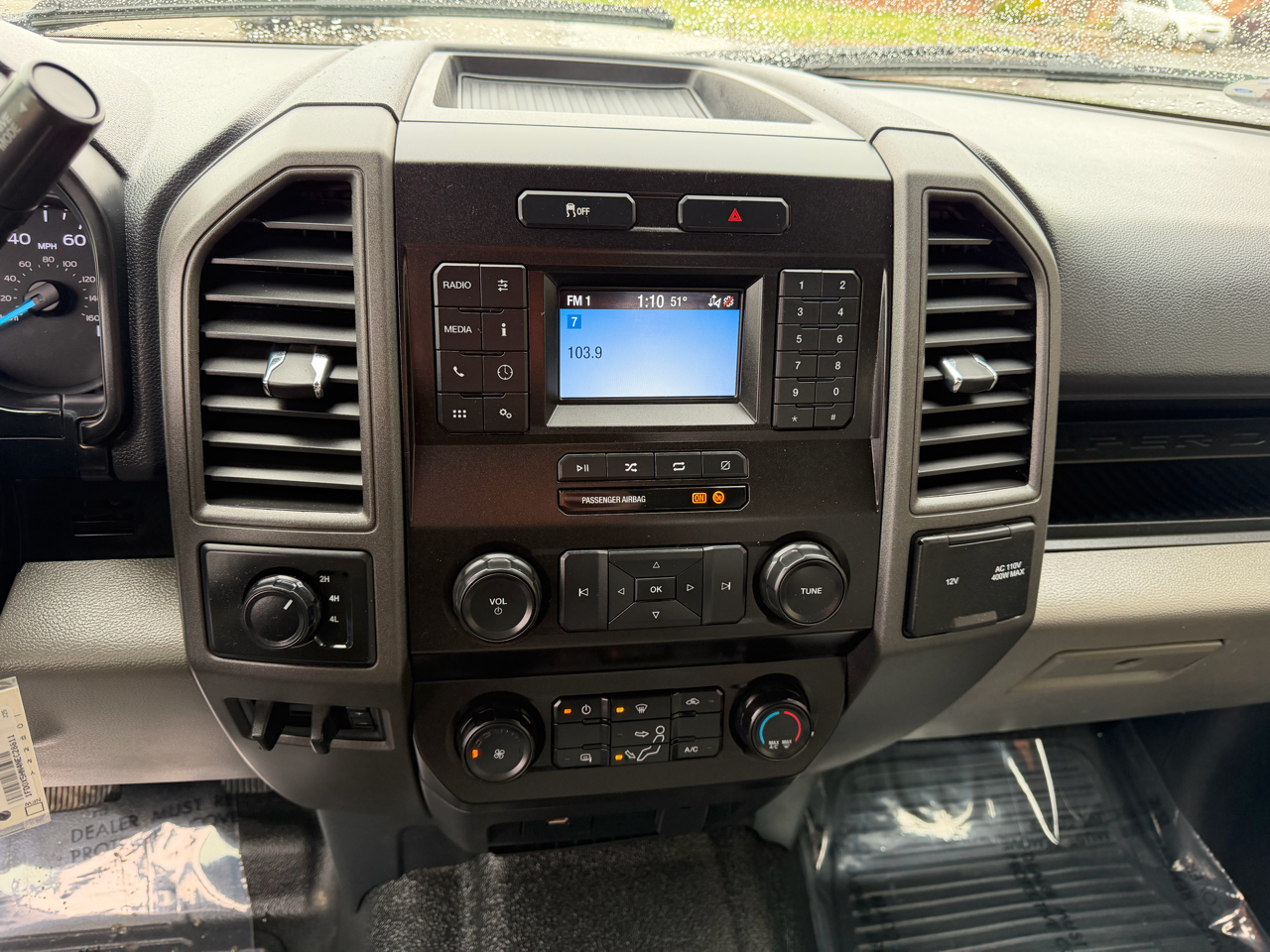 Ford F-550 SuperCab DRW 4WD 2022