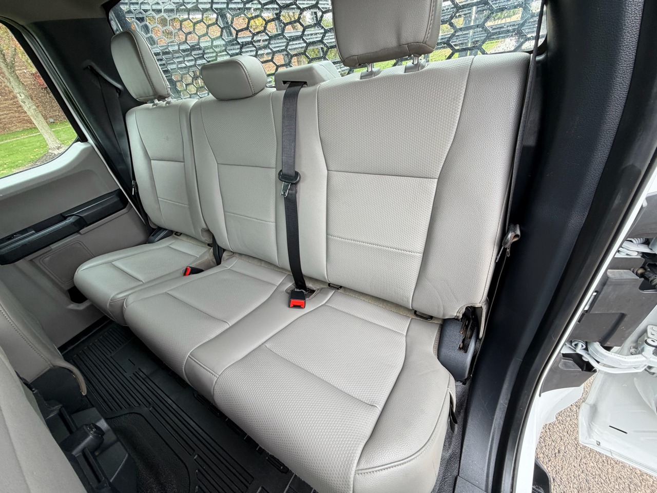 Ford F-550 SuperCab DRW 4WD 2022