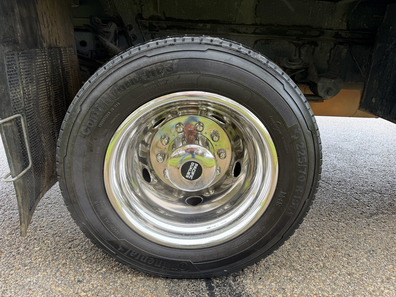 Ford F-550 SuperCab DRW 4WD 2022