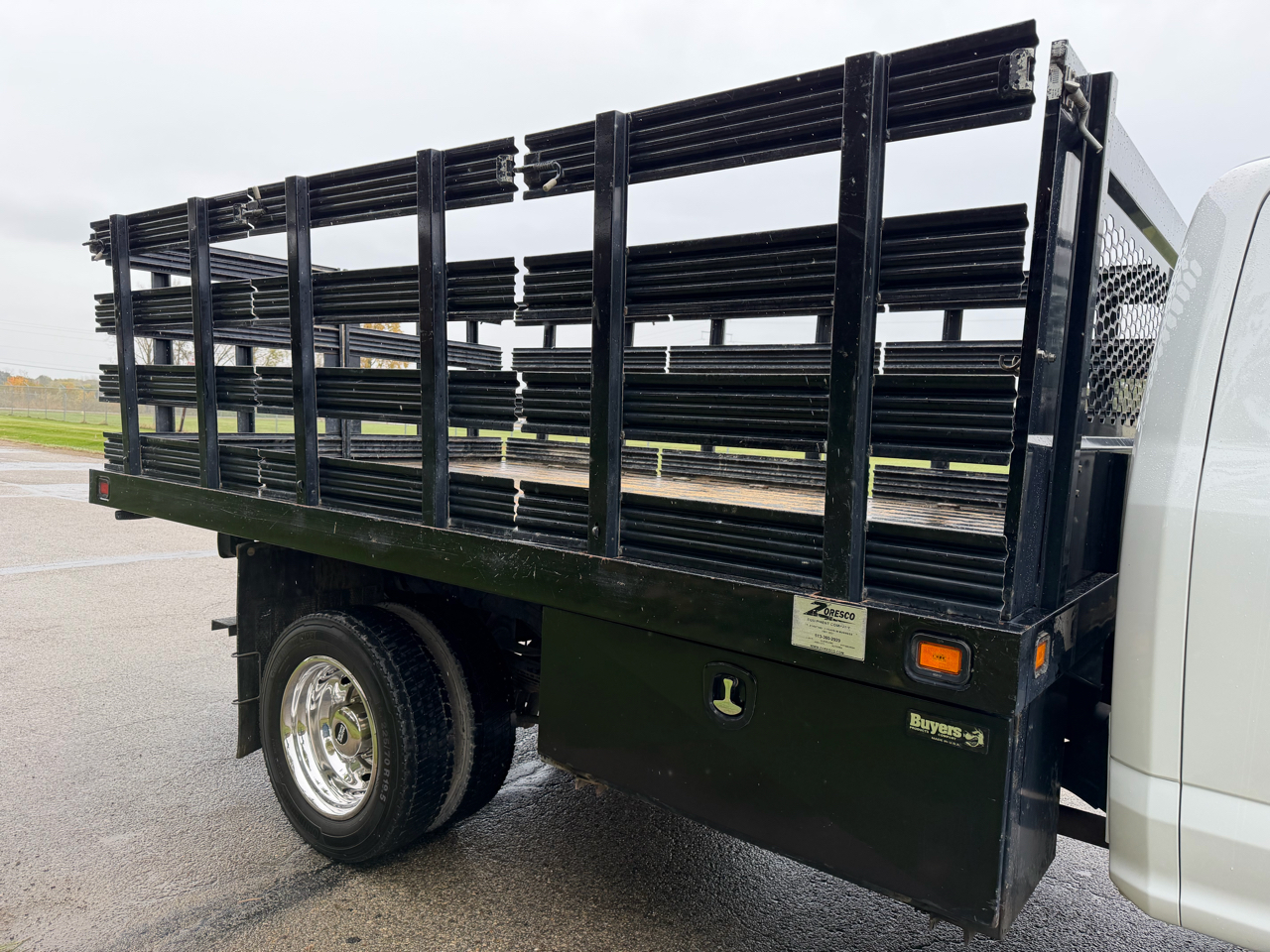 Ford F-550 SuperCab DRW 4WD 2022