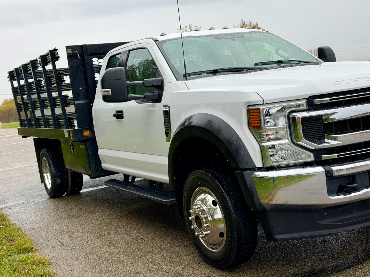 Ford F-550 SuperCab DRW 4WD 2022