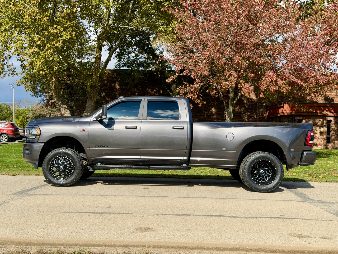 RAM 3500 Big Horn Crew Cab LWB 4WD DRW 2020