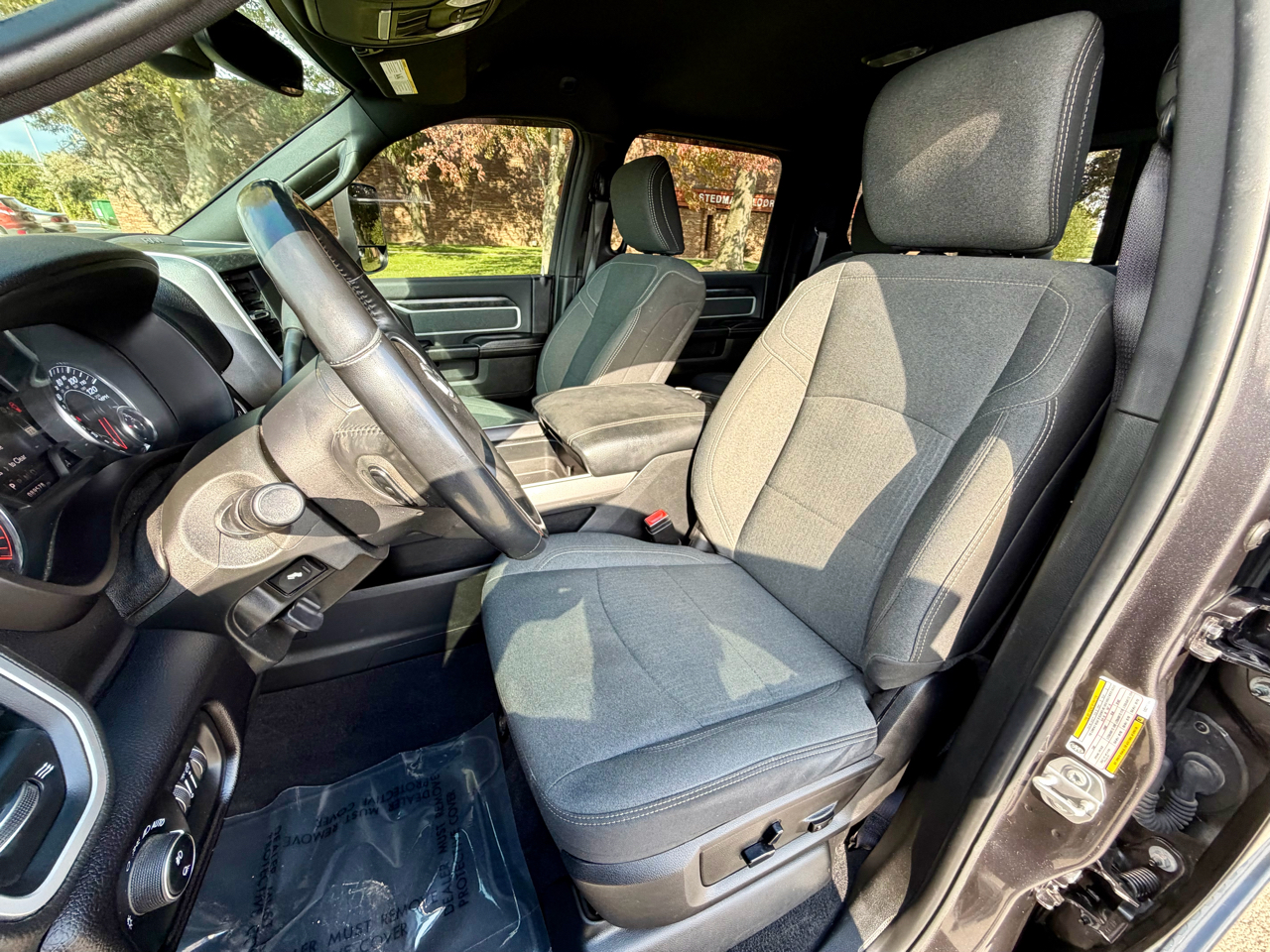 RAM 3500 Big Horn Crew Cab LWB 4WD DRW 2020