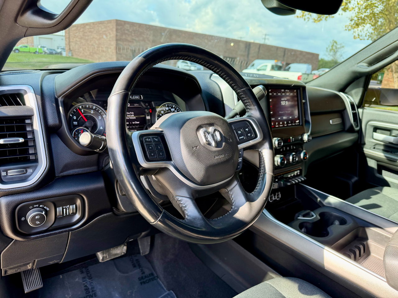 RAM 3500 Big Horn Crew Cab LWB 4WD DRW 2020