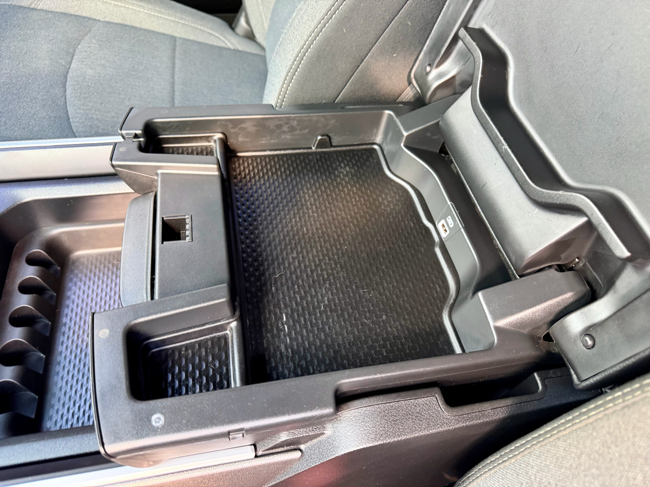 RAM 3500 Big Horn Crew Cab LWB 4WD DRW 2020