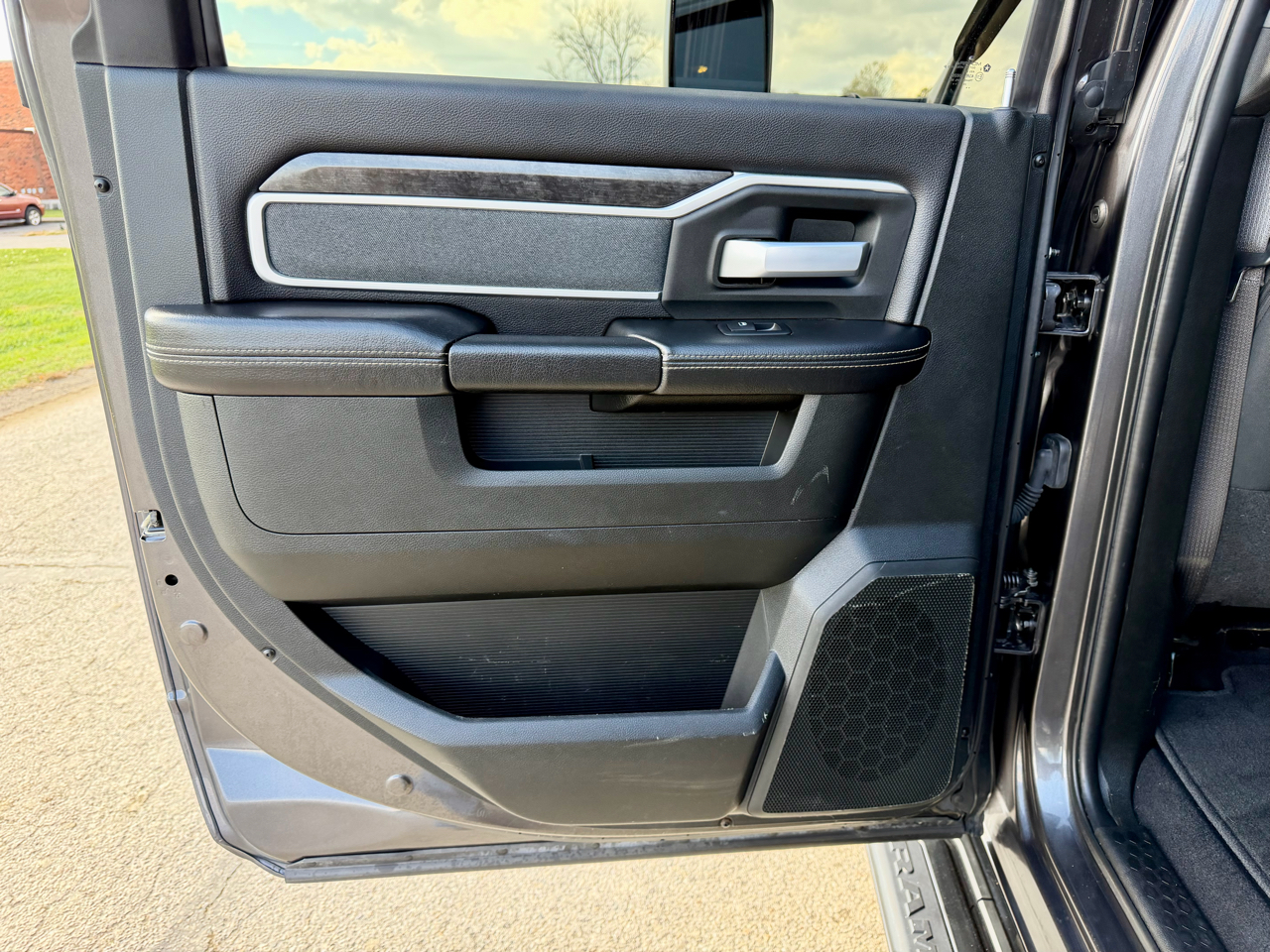 RAM 3500 Big Horn Crew Cab LWB 4WD DRW 2020