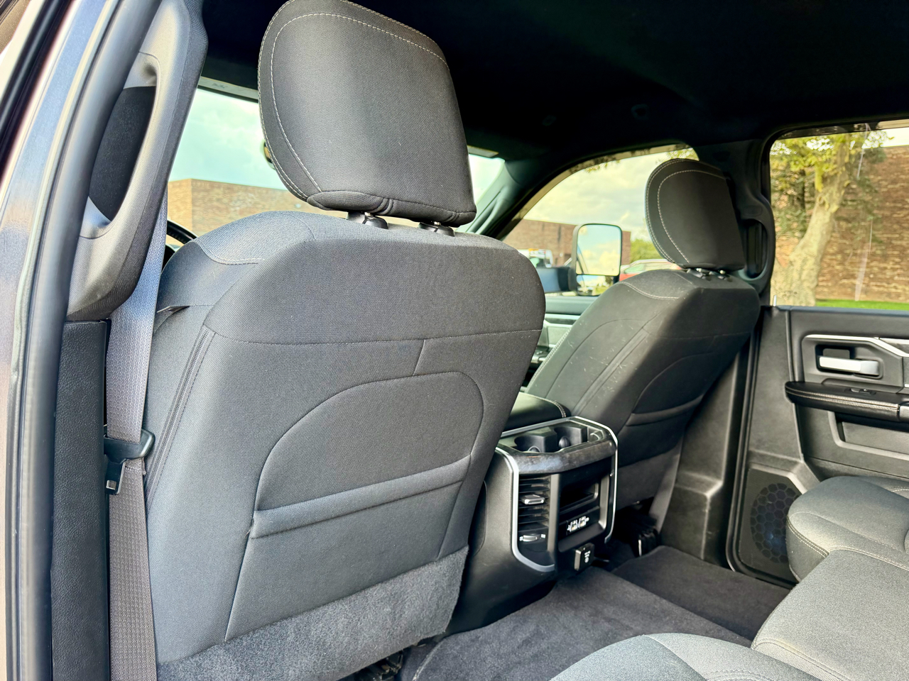 RAM 3500 Big Horn Crew Cab LWB 4WD DRW 2020