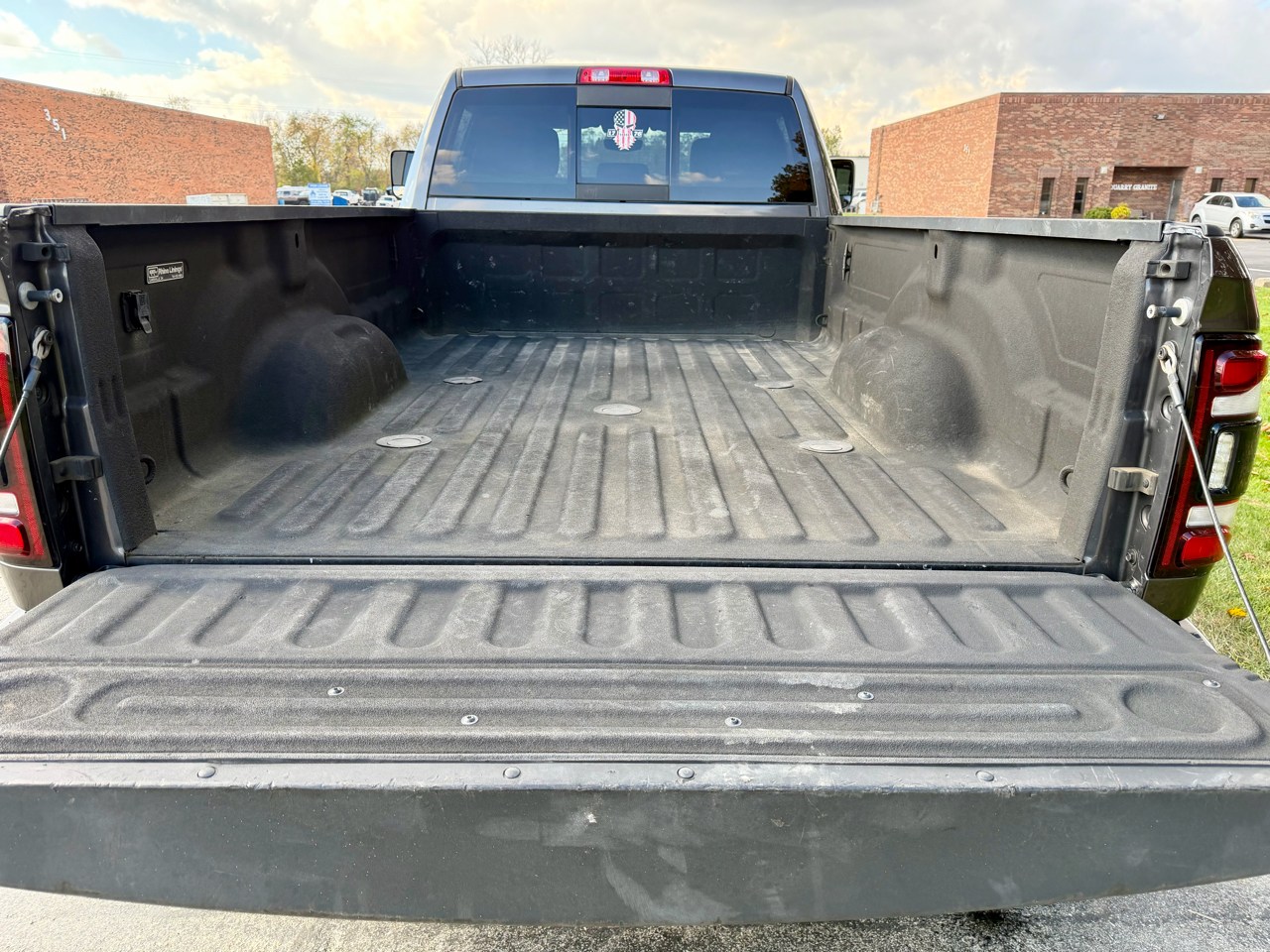 RAM 3500 Big Horn Crew Cab LWB 4WD DRW 2020