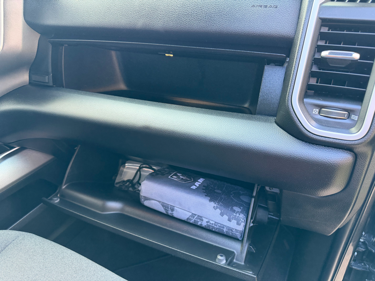 RAM 3500 Big Horn Crew Cab LWB 4WD DRW 2020