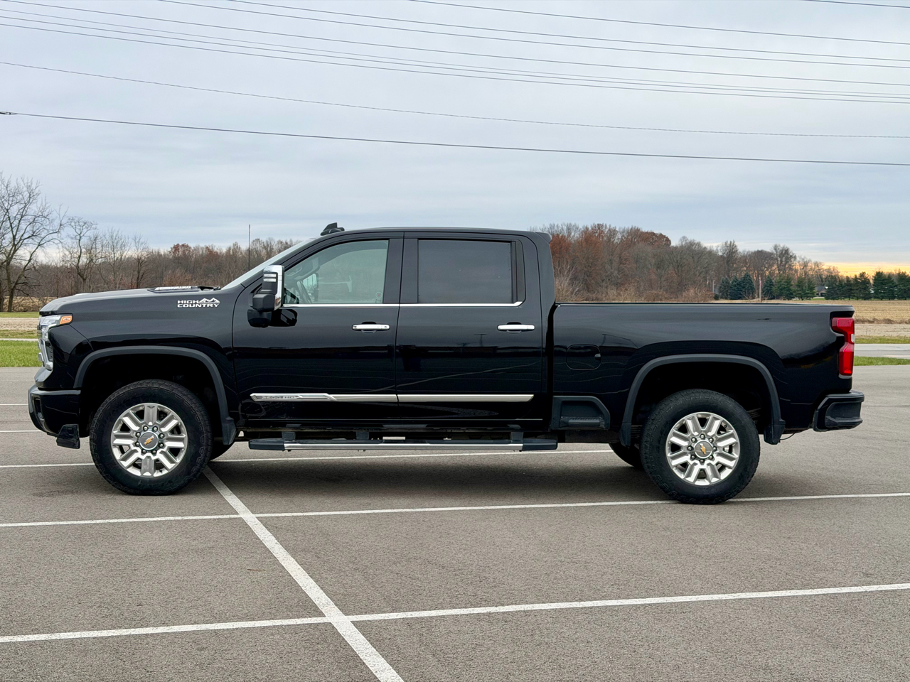 2024 Chevrolet Silverado 2500HD High Country photo 2