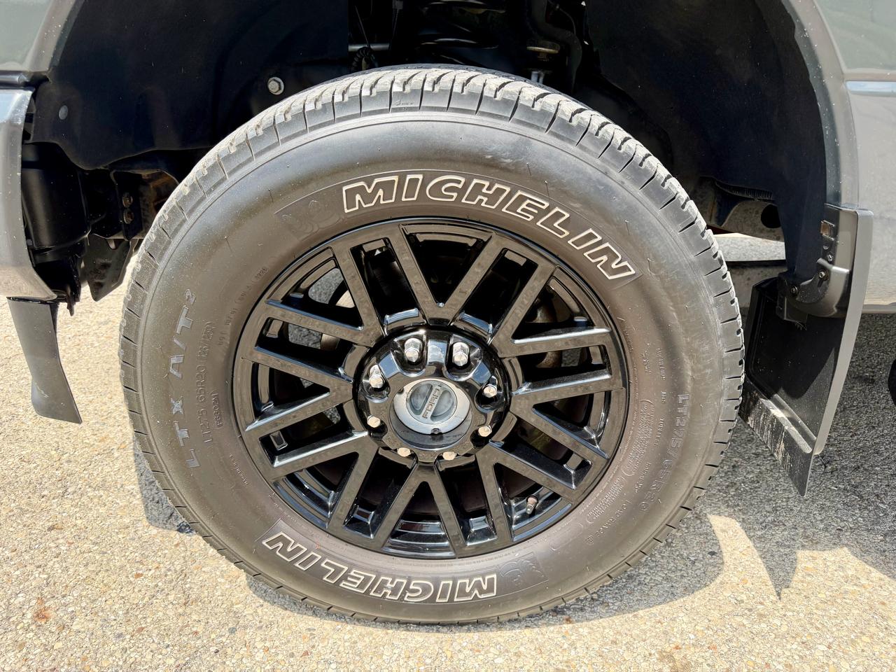 2021 Ford F-350 Super Duty Lariat - Photo 12