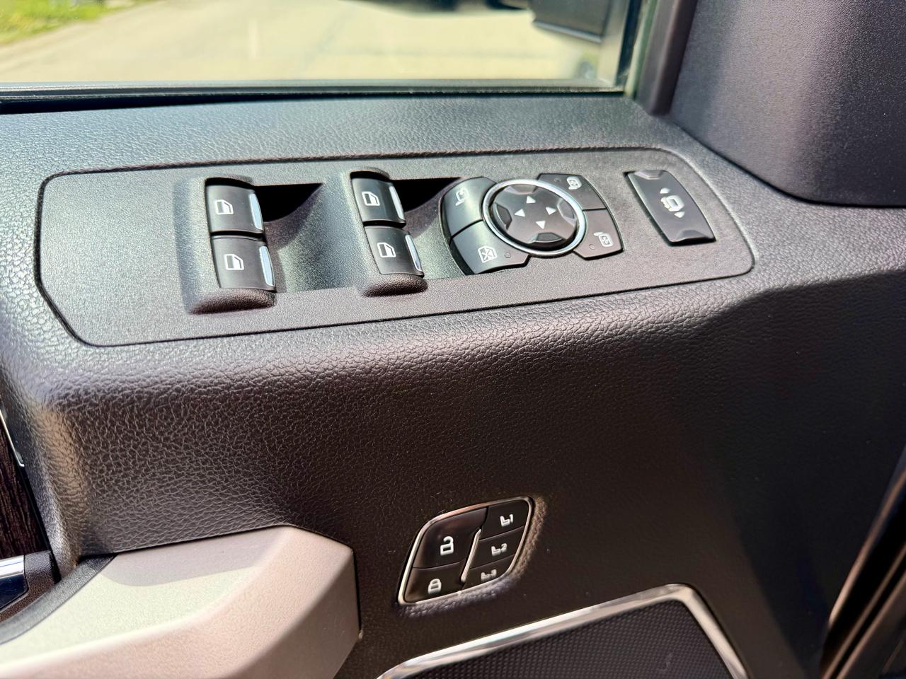 2021 Ford F-350 Super Duty Lariat - Photo 18