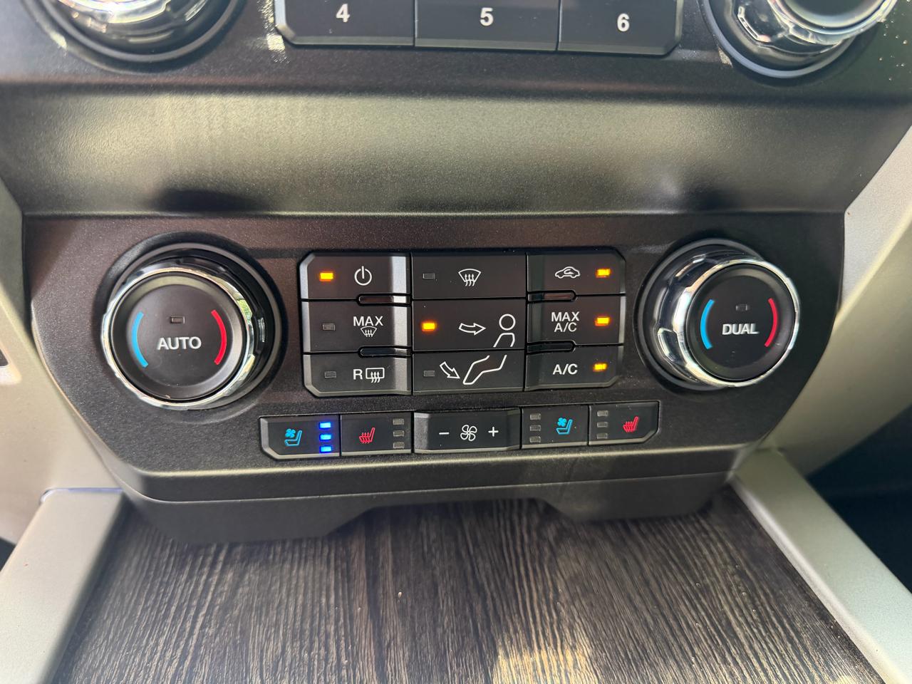 2021 Ford F-350 Super Duty Lariat - Photo 30