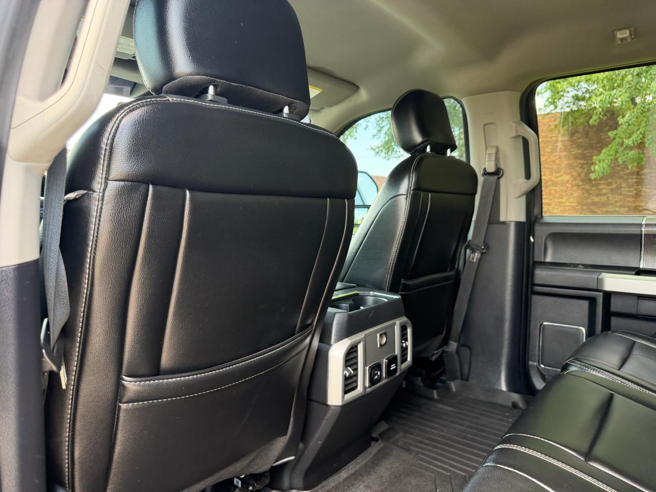 2021 Ford F-350 Super Duty Lariat - Photo 38