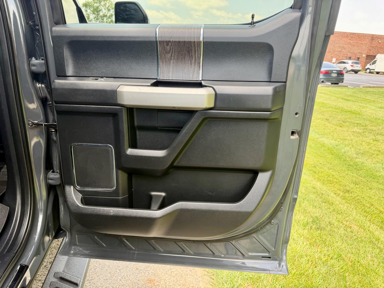 2021 Ford F-350 Super Duty Lariat - Photo 53
