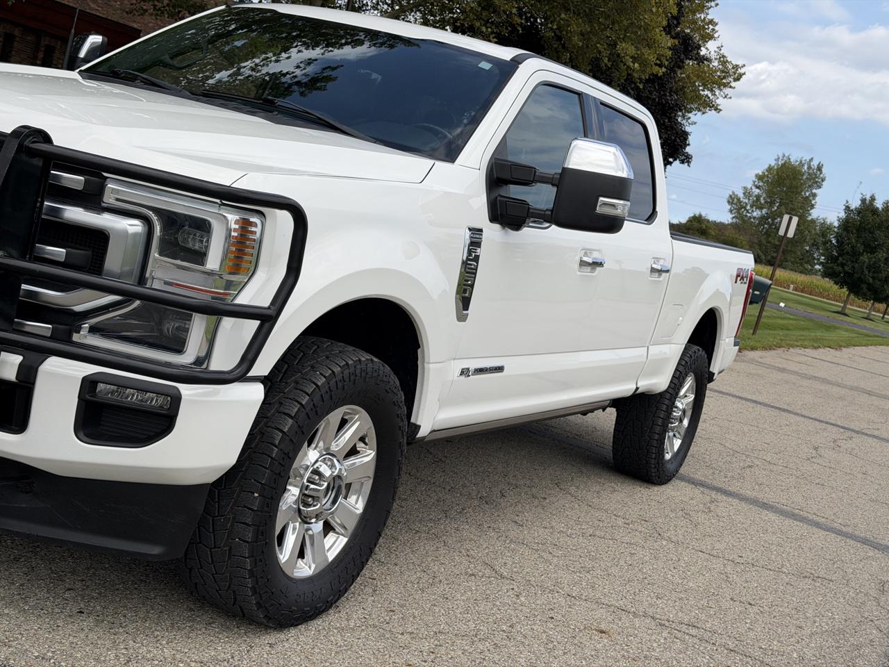 Ford F-250 SD Platinum Crew Cab 4WD 2022