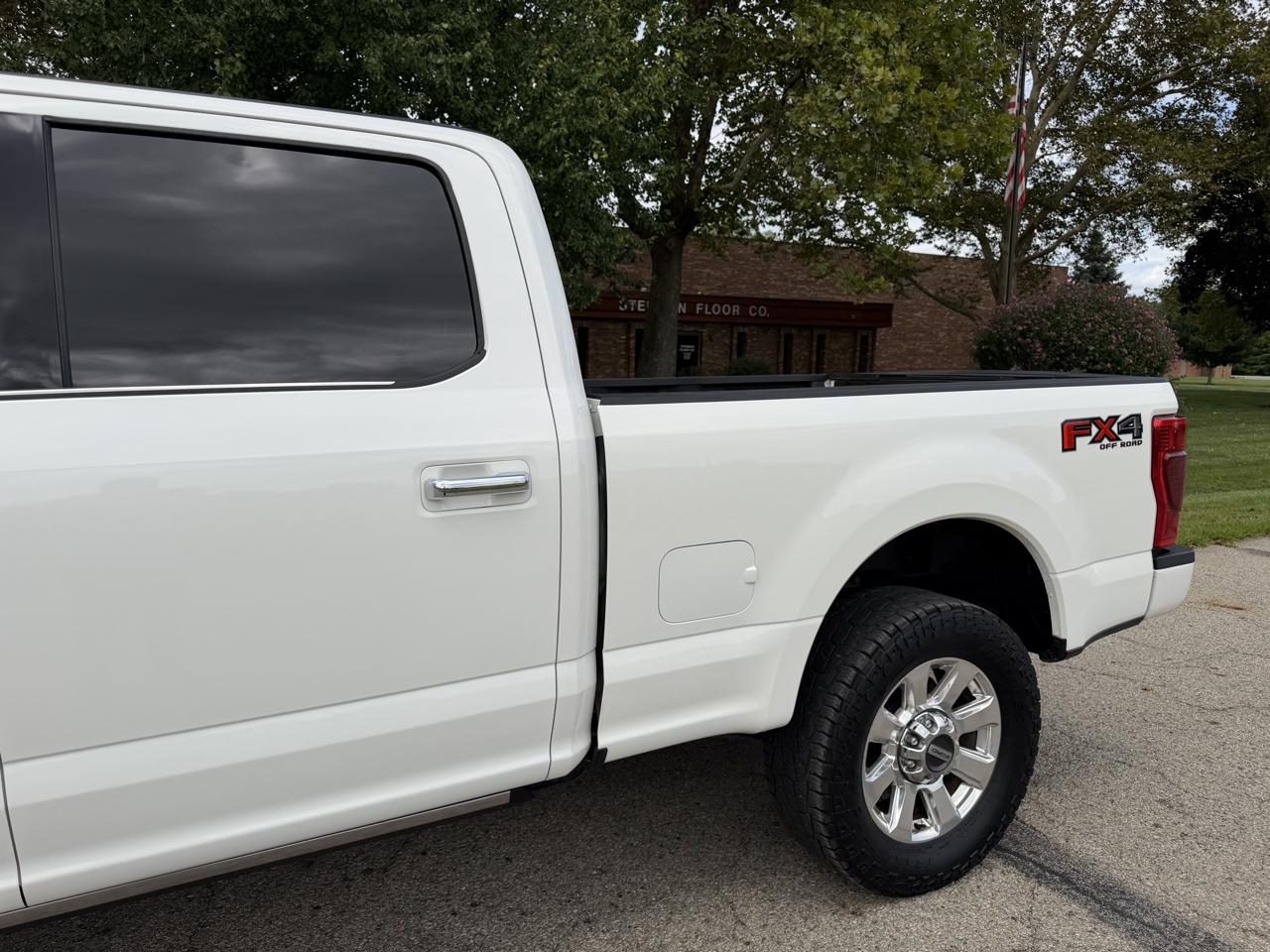 Ford F-250 SD Platinum Crew Cab 4WD 2022