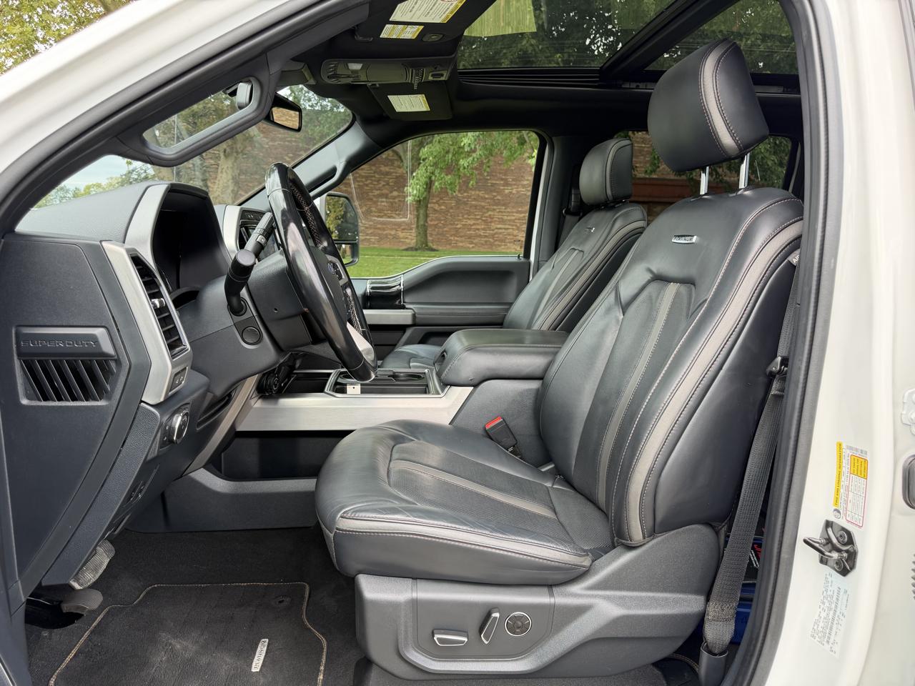 Ford F-250 SD Platinum Crew Cab 4WD 2022