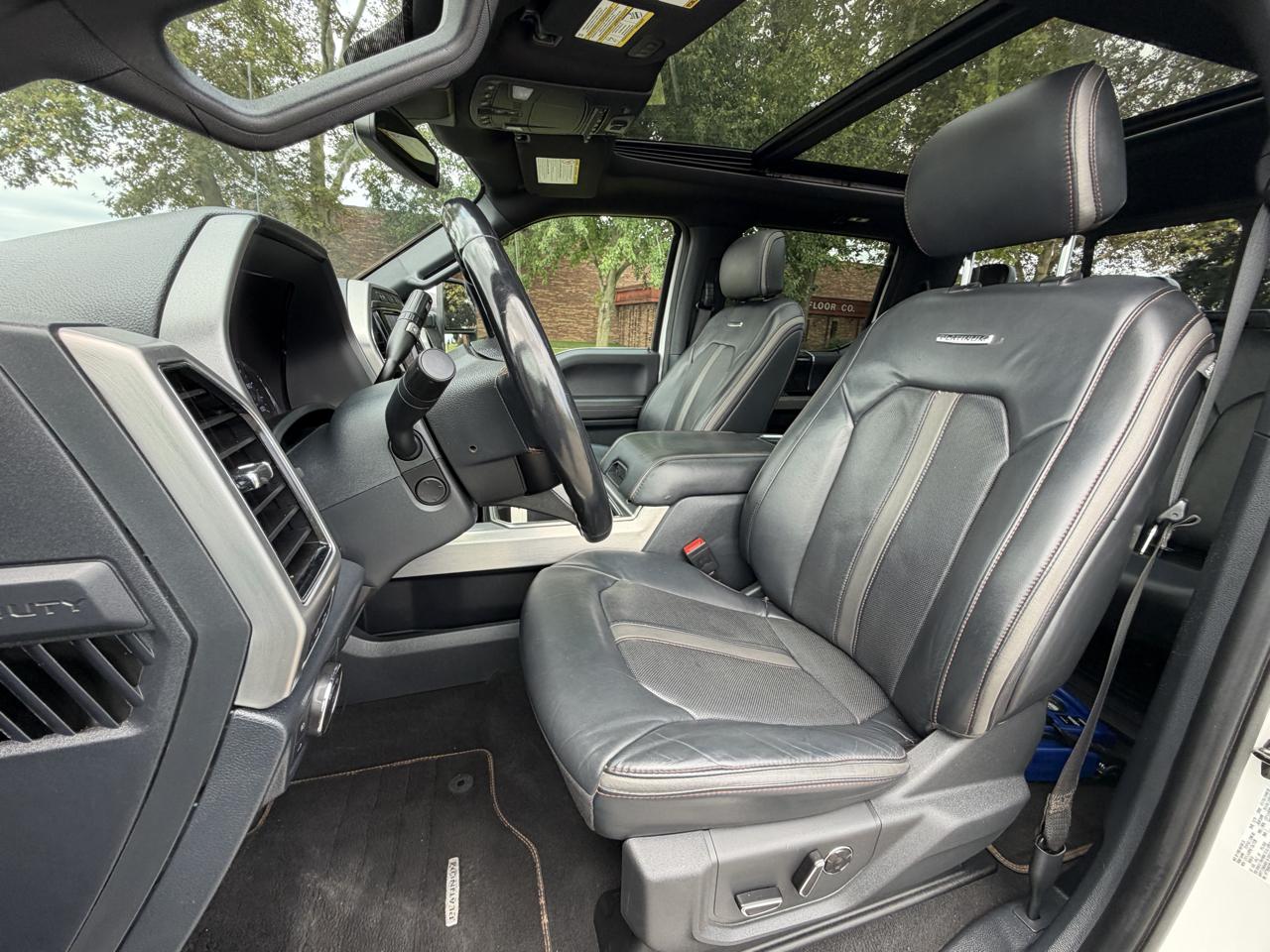 Ford F-250 SD Platinum Crew Cab 4WD 2022