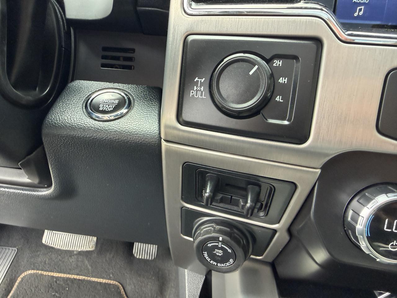 Ford F-250 SD Platinum Crew Cab 4WD 2022