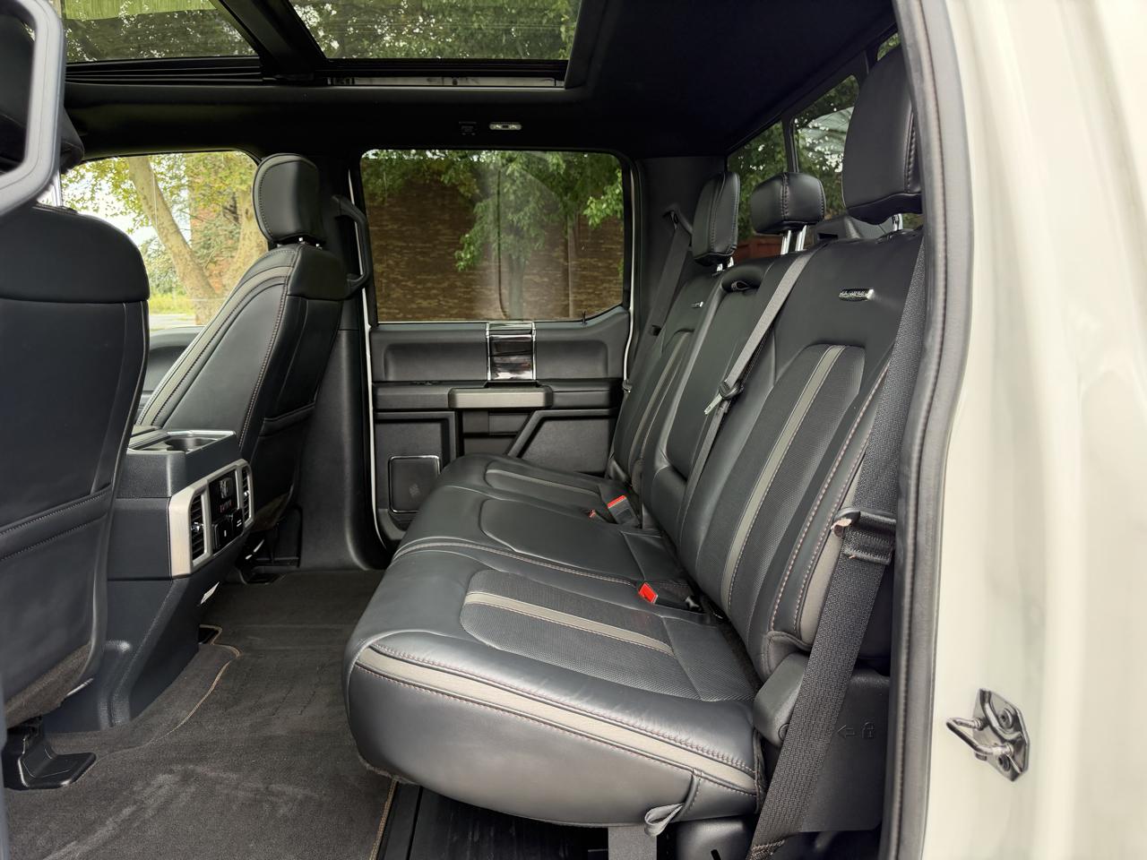 Ford F-250 SD Platinum Crew Cab 4WD 2022