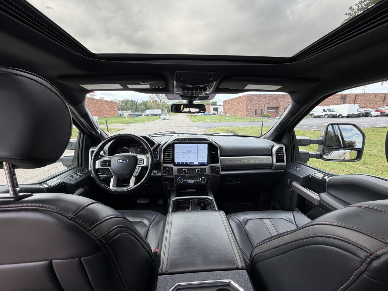 Ford F-250 SD Platinum Crew Cab 4WD 2022