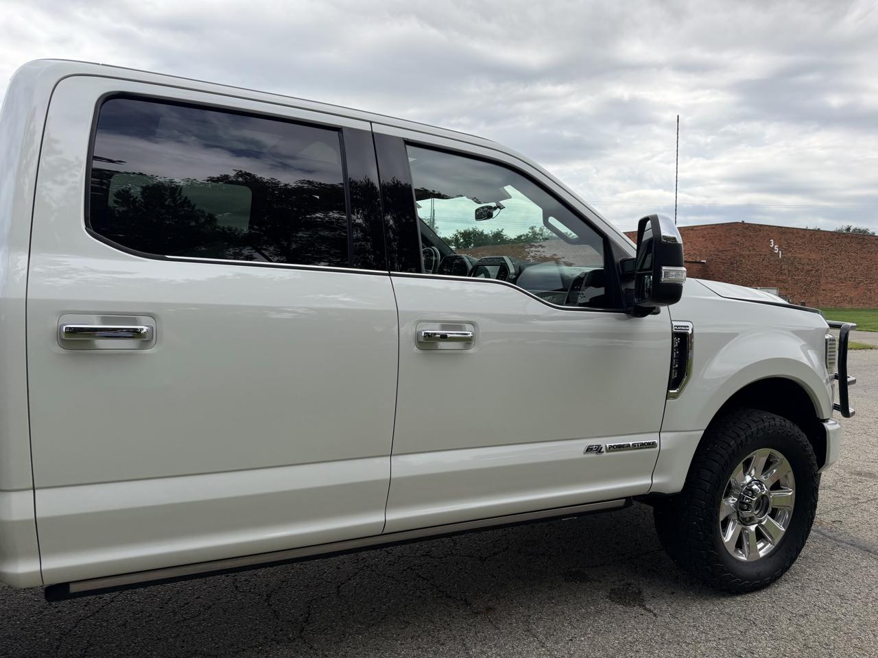 Ford F-250 SD Platinum Crew Cab 4WD 2022