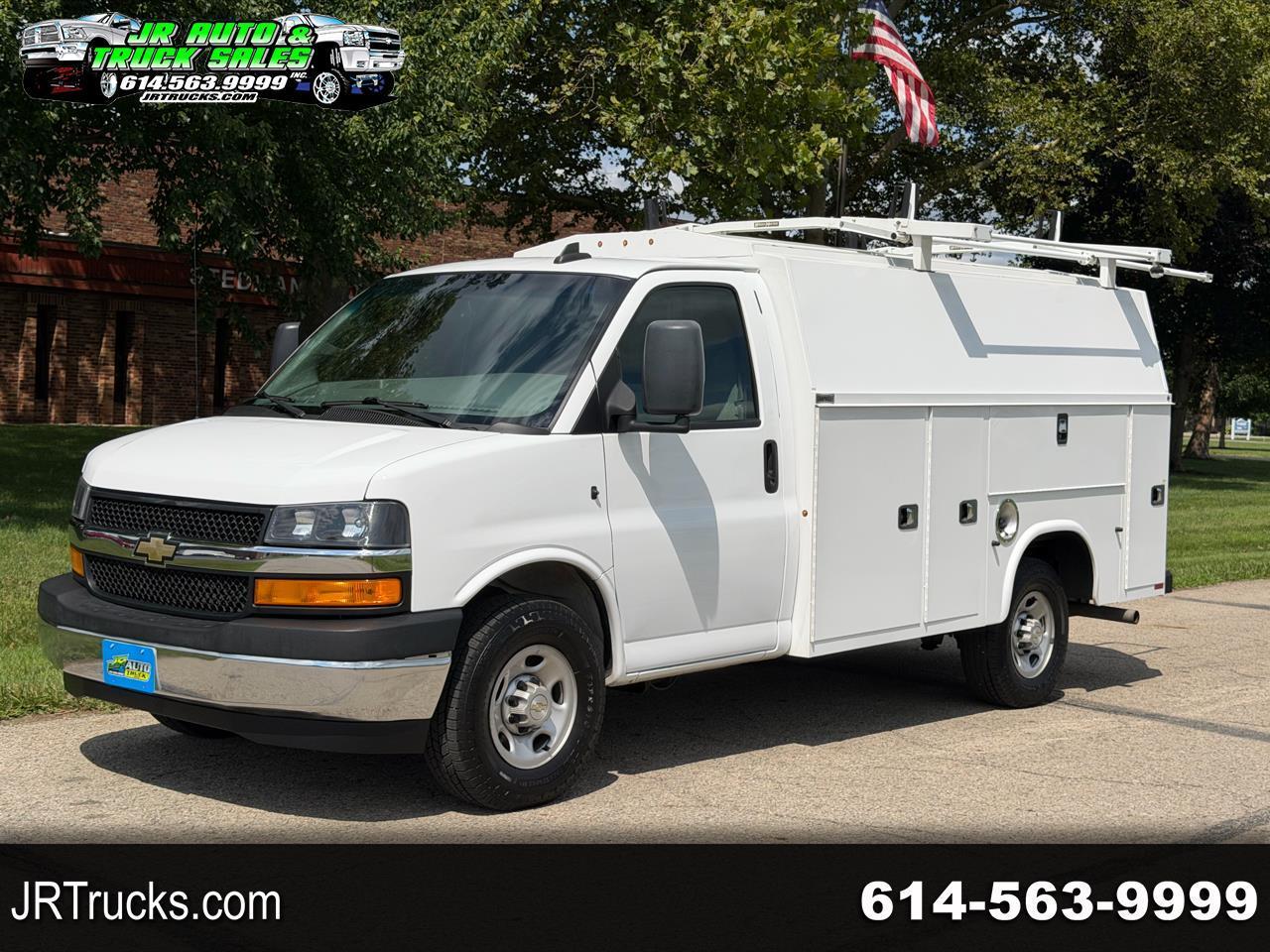 2022 Chevrolet Express G3500 139"