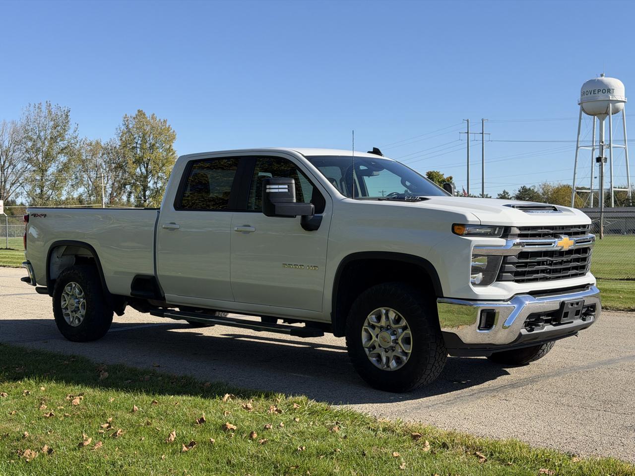 Chevrolet Silverado 3500HD LT Crew Cab 4WD 2024