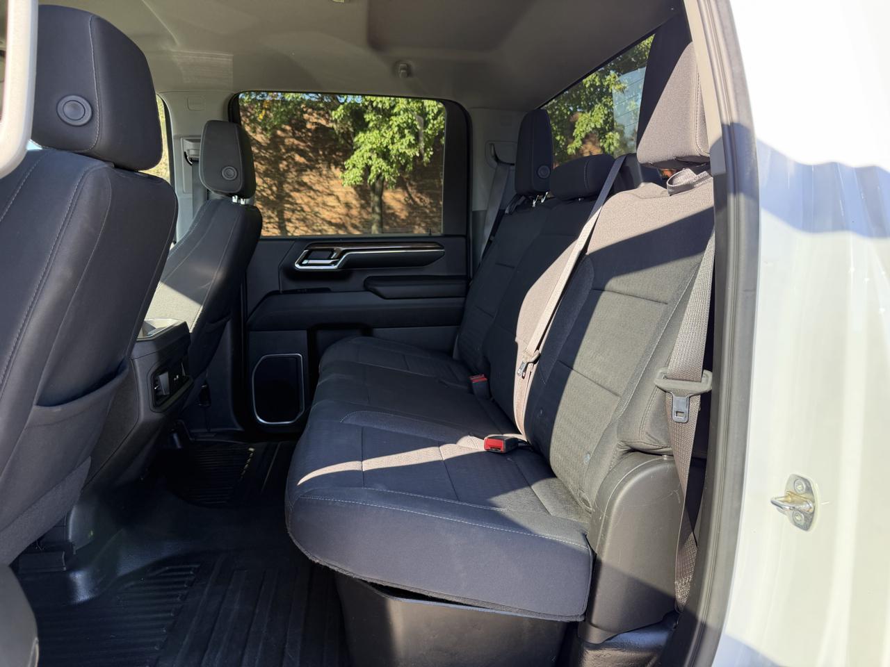 Chevrolet Silverado 3500HD LT Crew Cab 4WD 2024
