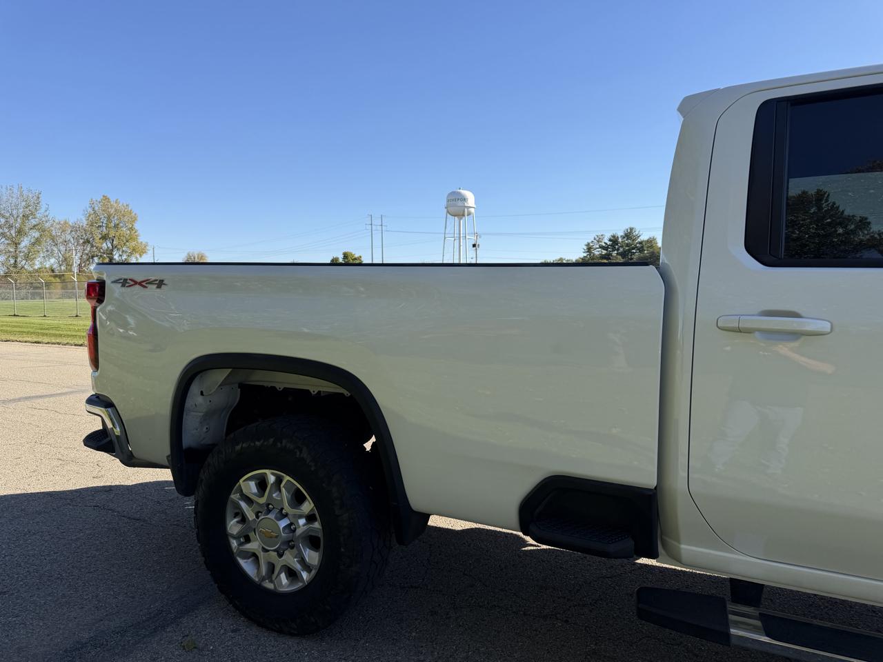 Chevrolet Silverado 3500HD LT Crew Cab 4WD 2024