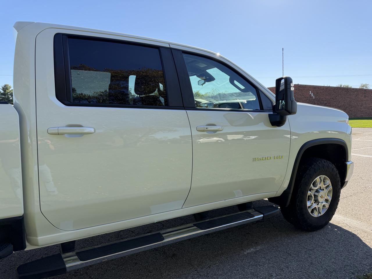 Chevrolet Silverado 3500HD LT Crew Cab 4WD 2024