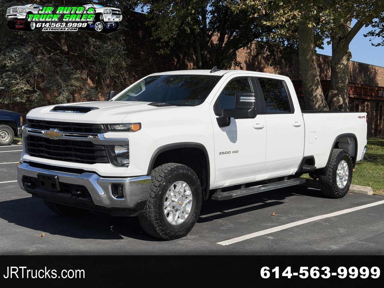 2024 Chevrolet Silverado 3500HD LT Crew Cab 4WD