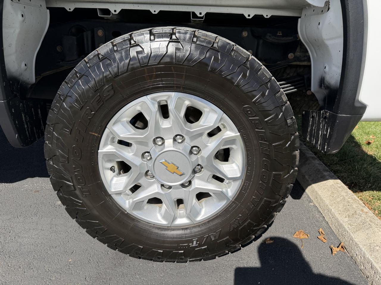 Chevrolet Silverado 3500HD LT Crew Cab 4WD 2024