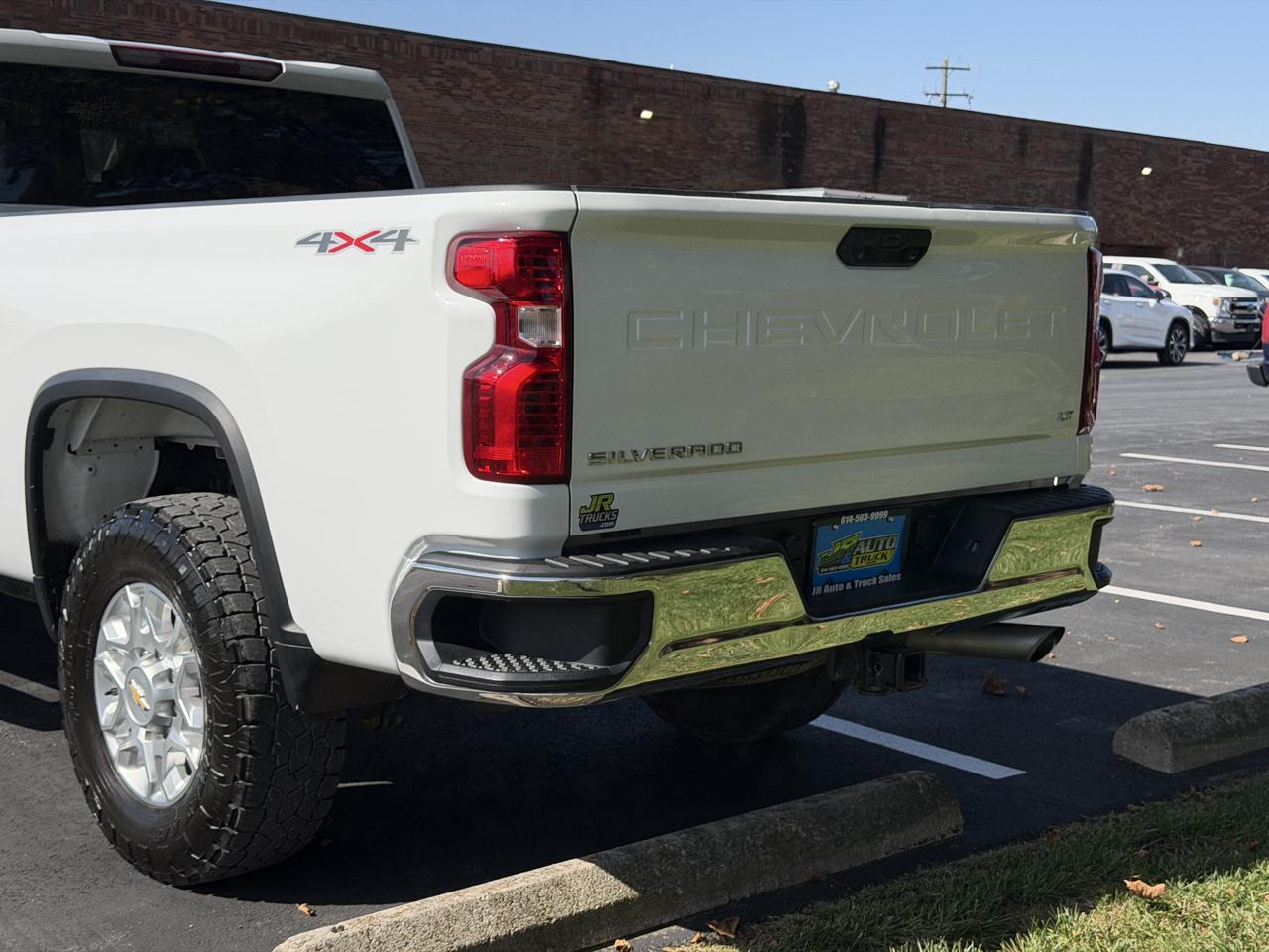 Chevrolet Silverado 3500HD LT Crew Cab 4WD 2024