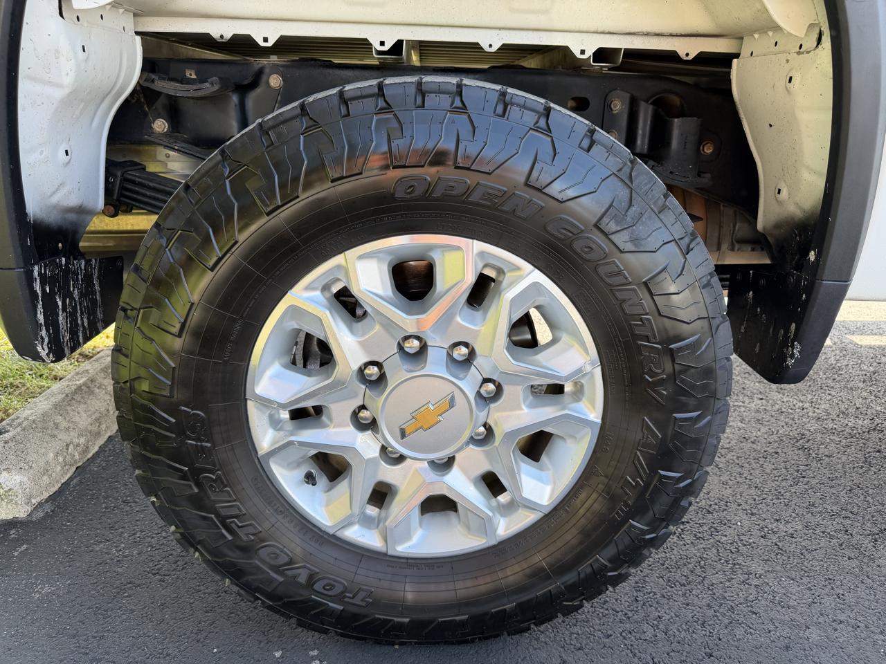Chevrolet Silverado 3500HD LT Crew Cab 4WD 2024