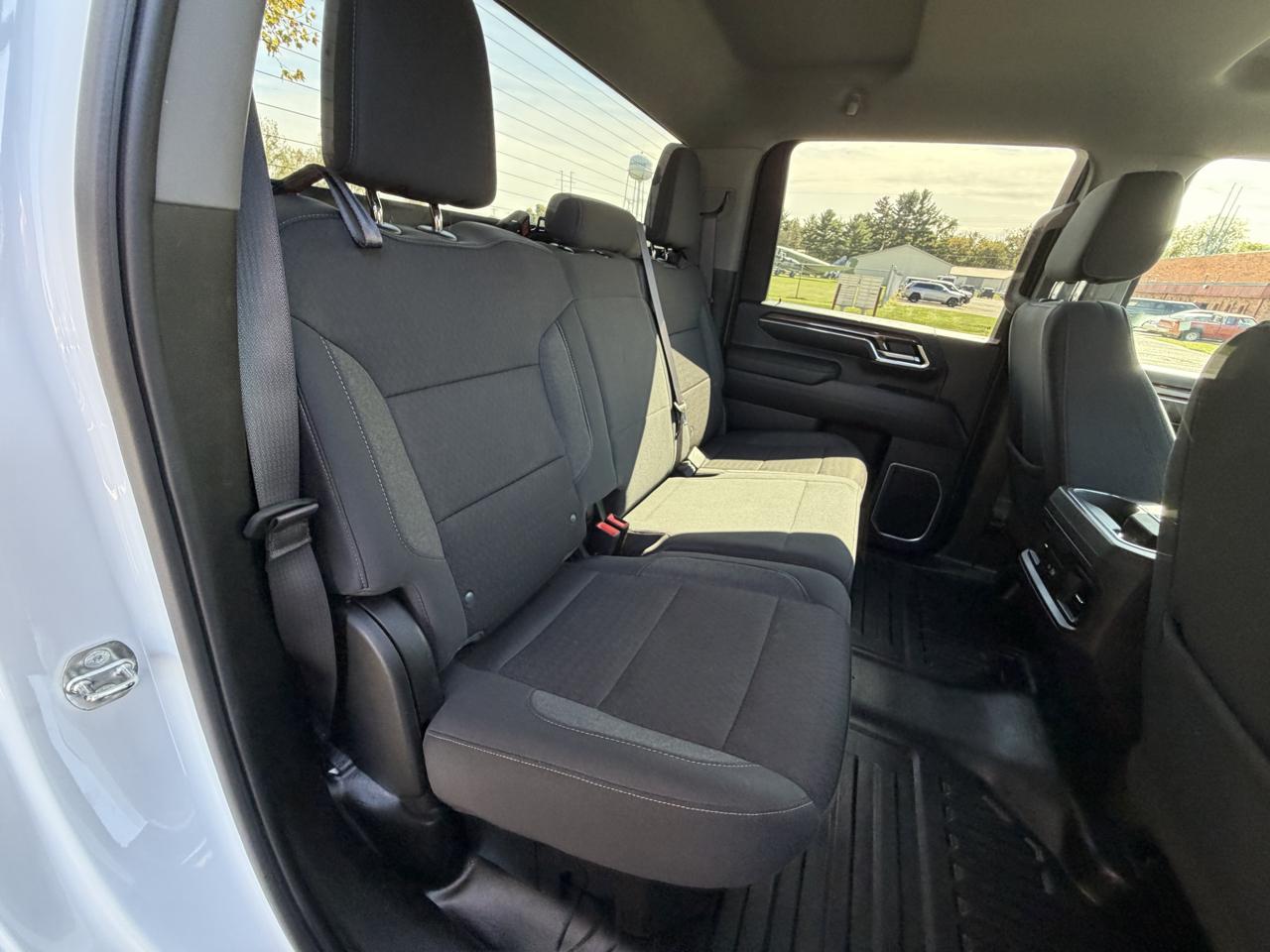 Chevrolet Silverado 3500HD LT Crew Cab 4WD 2024