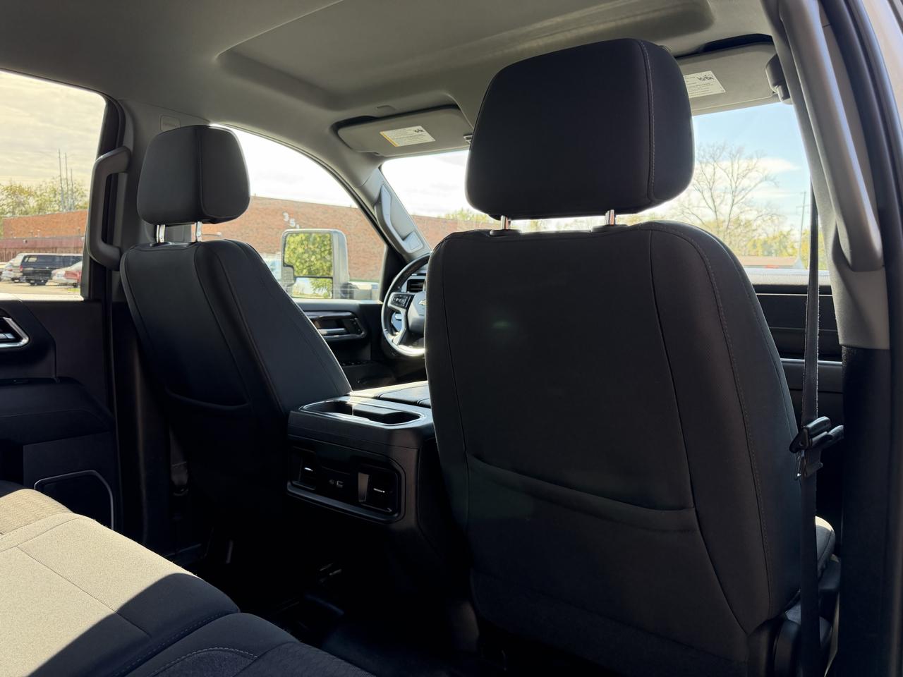 Chevrolet Silverado 3500HD LT Crew Cab 4WD 2024
