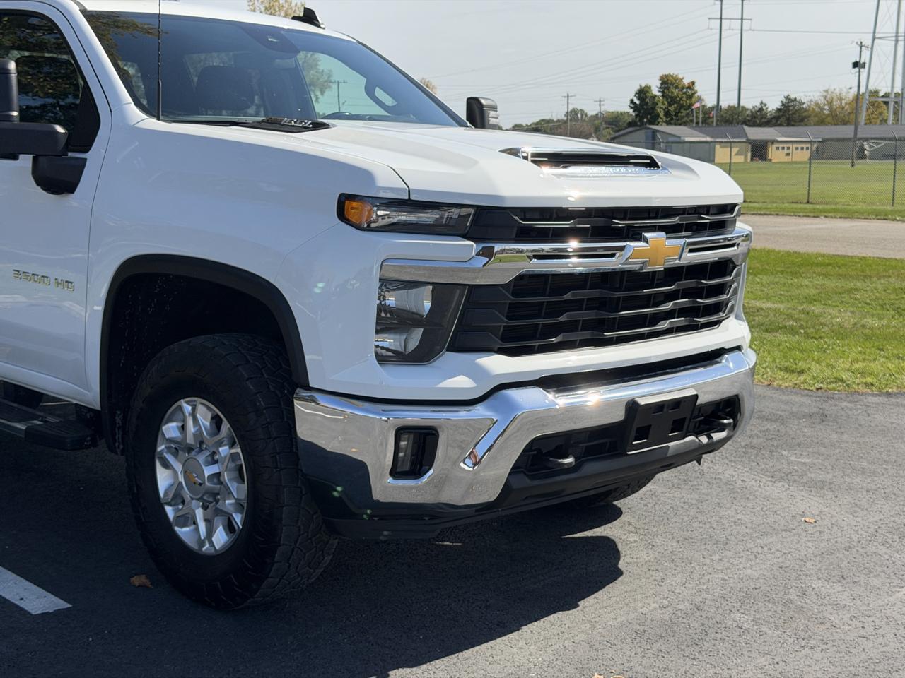 Chevrolet Silverado 3500HD LT Crew Cab 4WD 2024