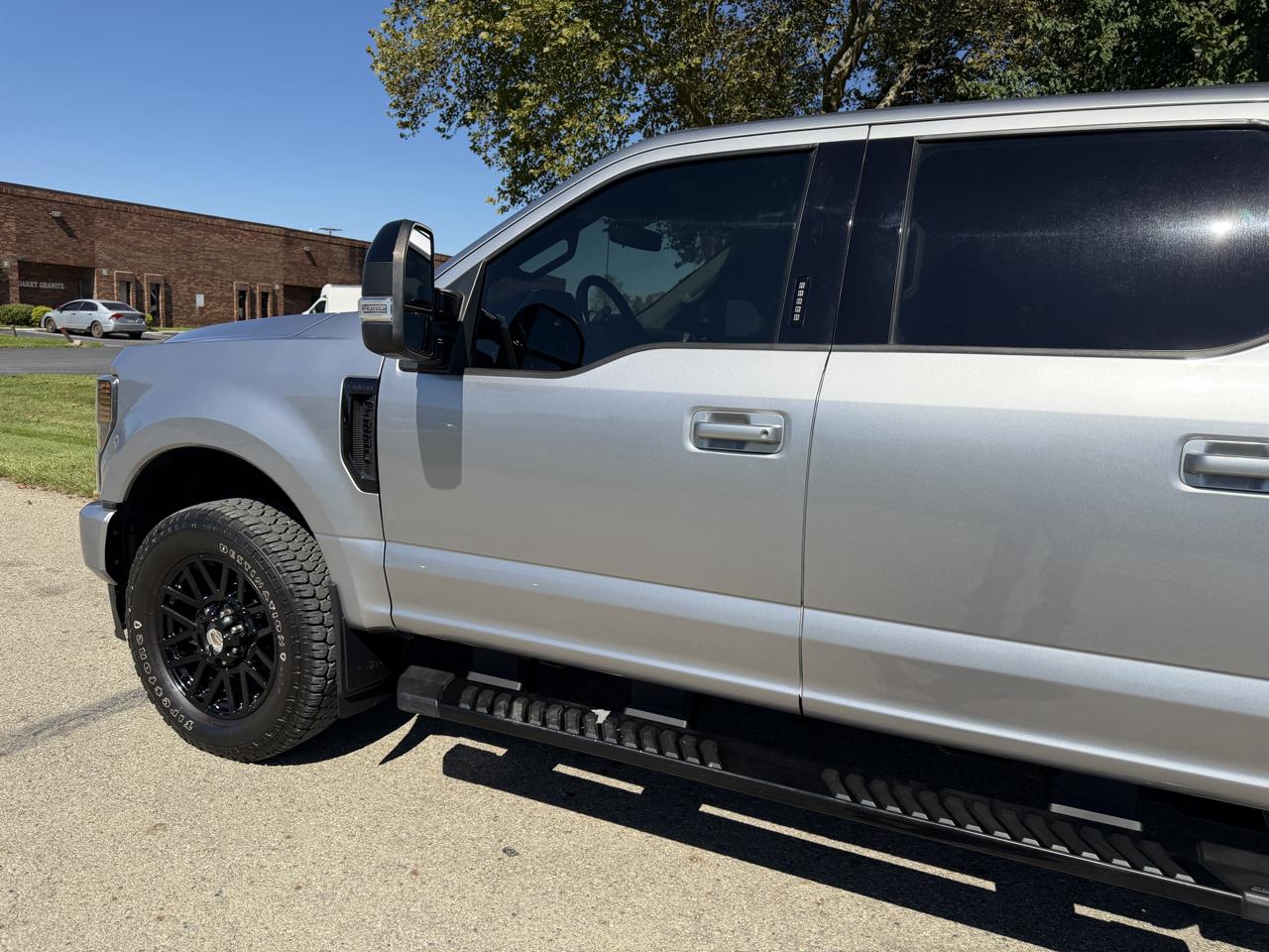 Ford F-250 SD Lariat Crew Cab 4WD 2021