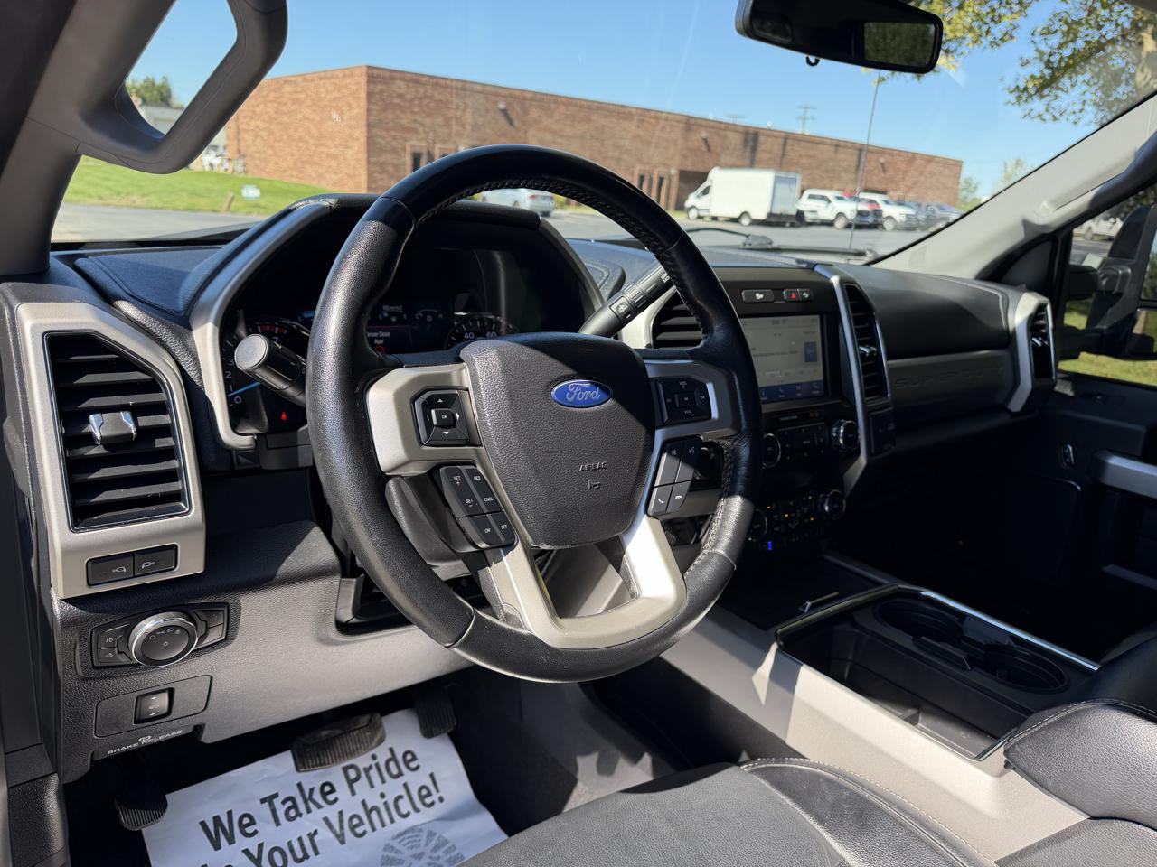 Ford F-250 SD Lariat Crew Cab 4WD 2021