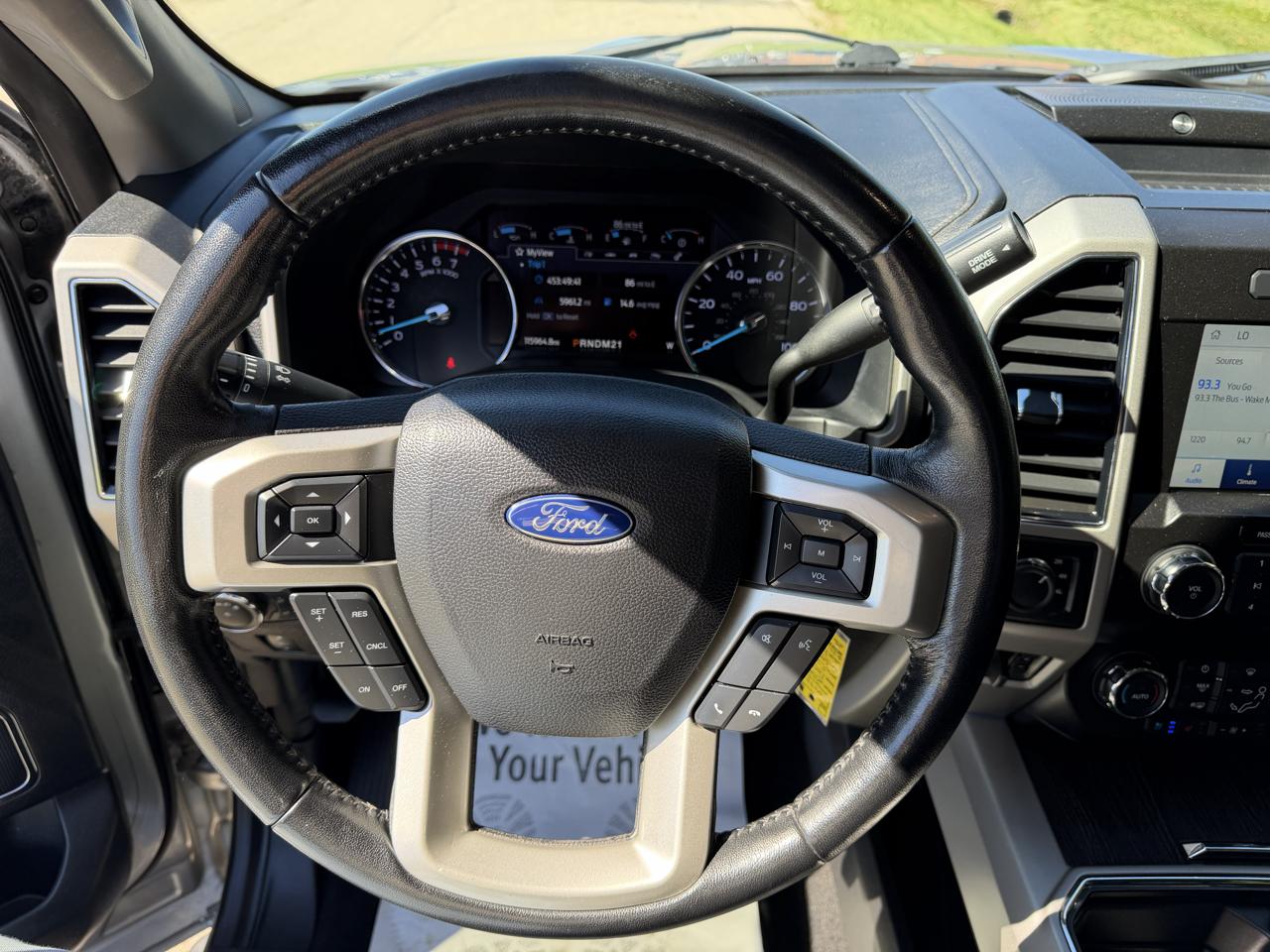 Ford F-250 SD Lariat Crew Cab 4WD 2021