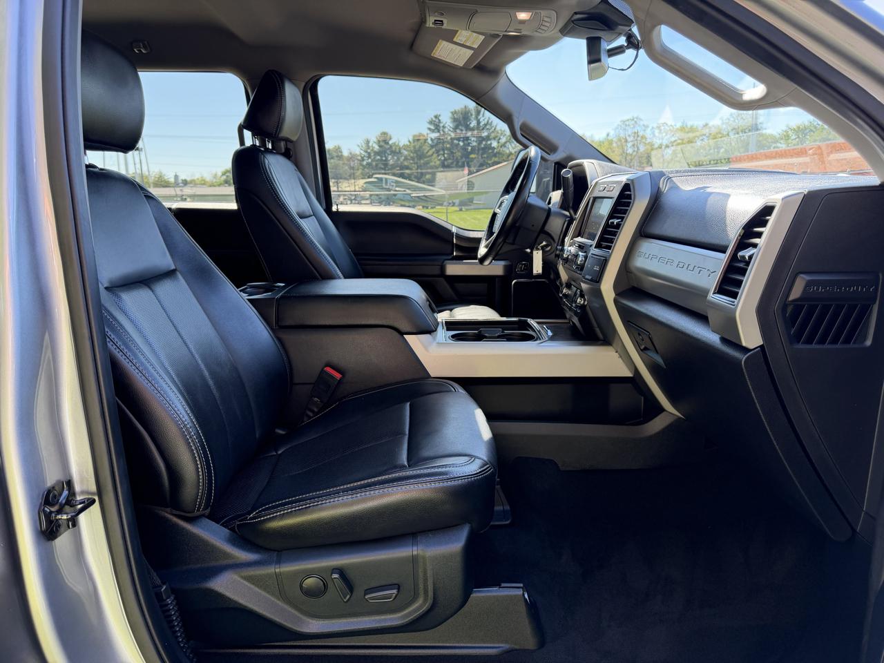 Ford F-250 SD Lariat Crew Cab 4WD 2021