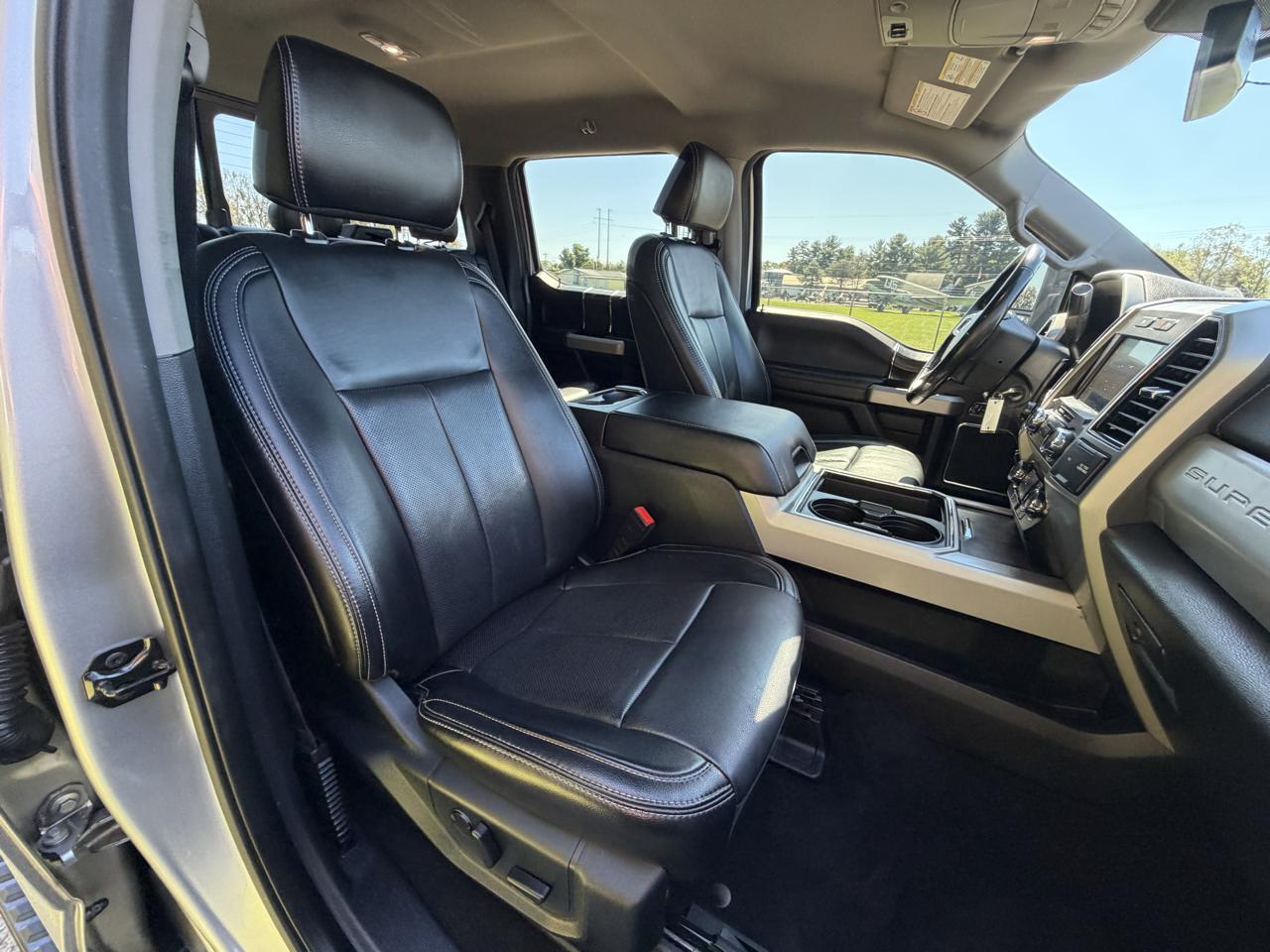 Ford F-250 SD Lariat Crew Cab 4WD 2021